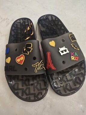 NWT Karl Lagerfeld Translucent Slides Size 7
